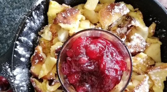 Kaiserschmarren volgens recept van mijn Tiroolse Mutti! Kaiserschmarren volgens recept van mijn Tiroolse Mutti!